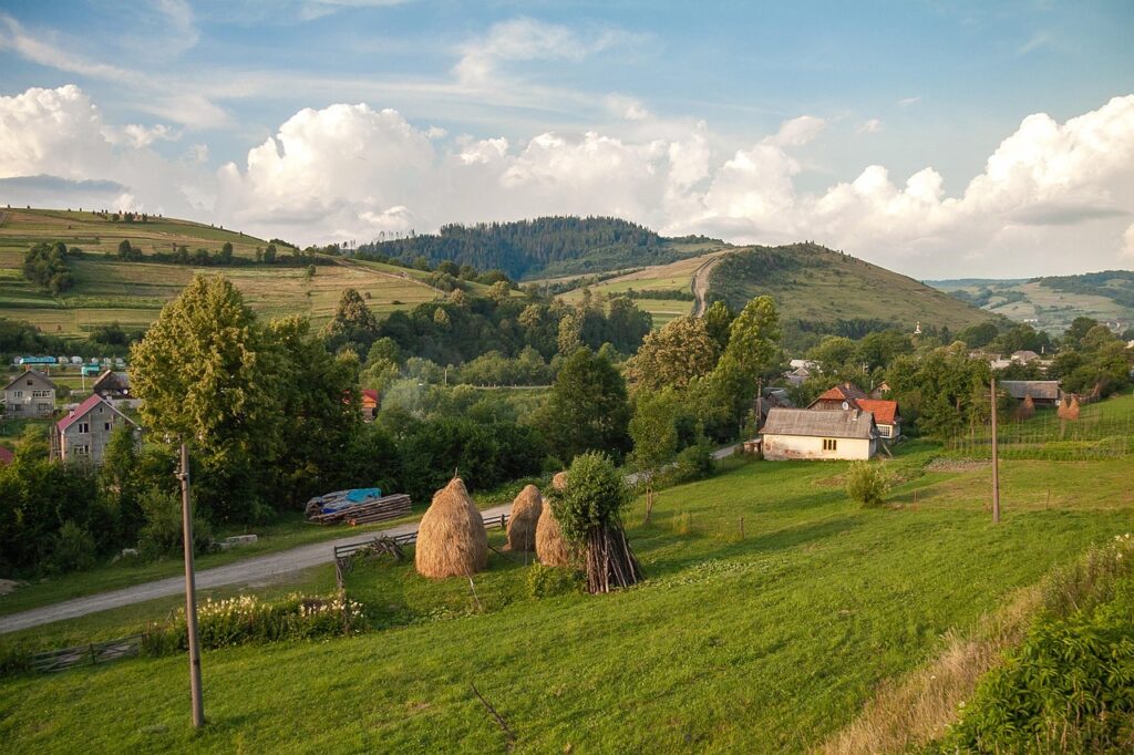 carpathians, ukraine, mountains, nature, landscape, village, countryside, rustic, europe, eastern europe, tourism, travel